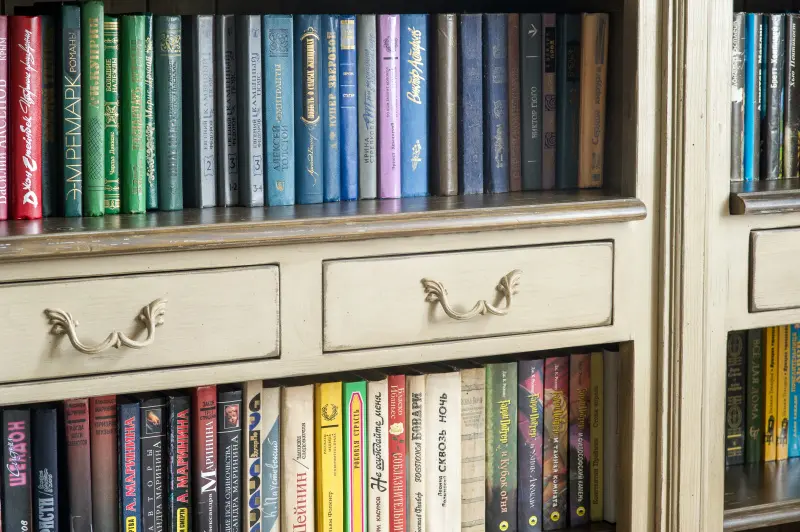 Заблудиться в книге: 7 уникальных идей для читального уголка от INLAVKA