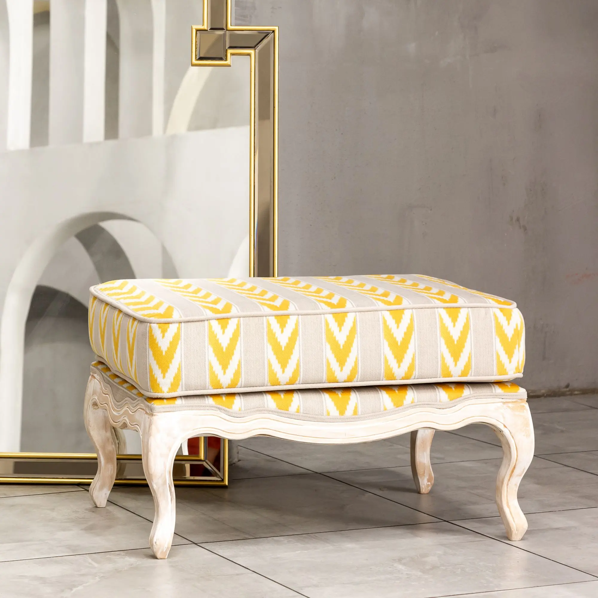 Банкетка для кресла «Нарцисс»