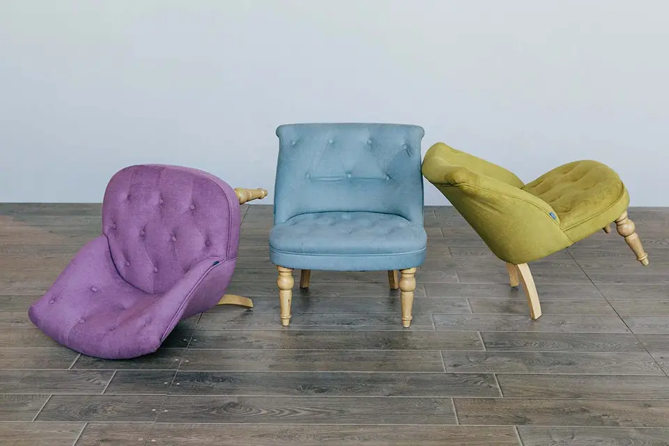 Цветная мебель в интерьере. Кресла Бастиан.
