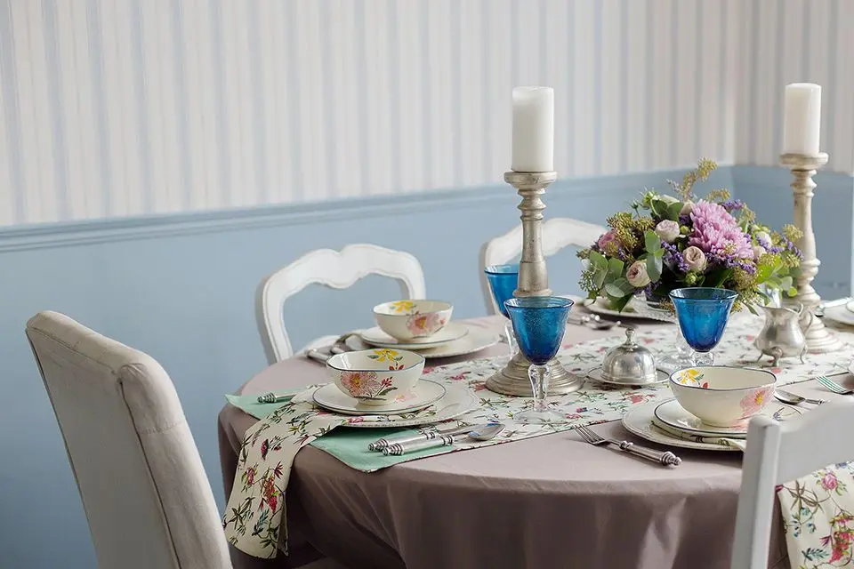 Синий в интерьере