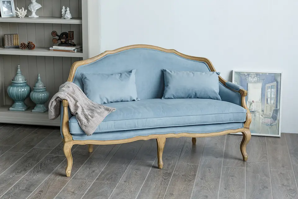 Цветная мебель в интерьере