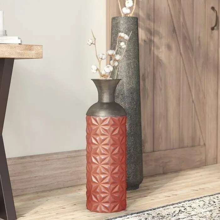 Коричнево-красная напольная ваза-бутыль.jpeg