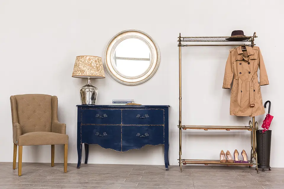 Зеркало в прихожей