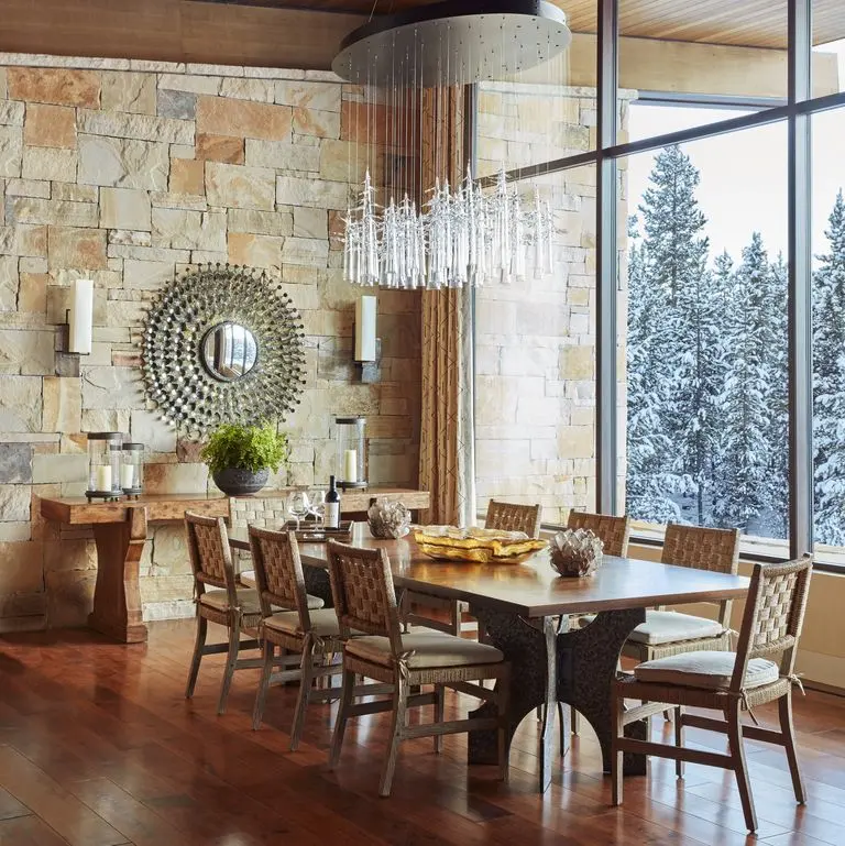 yellowstone-club-montana-getaway-dining-room-1666028699.jpeg