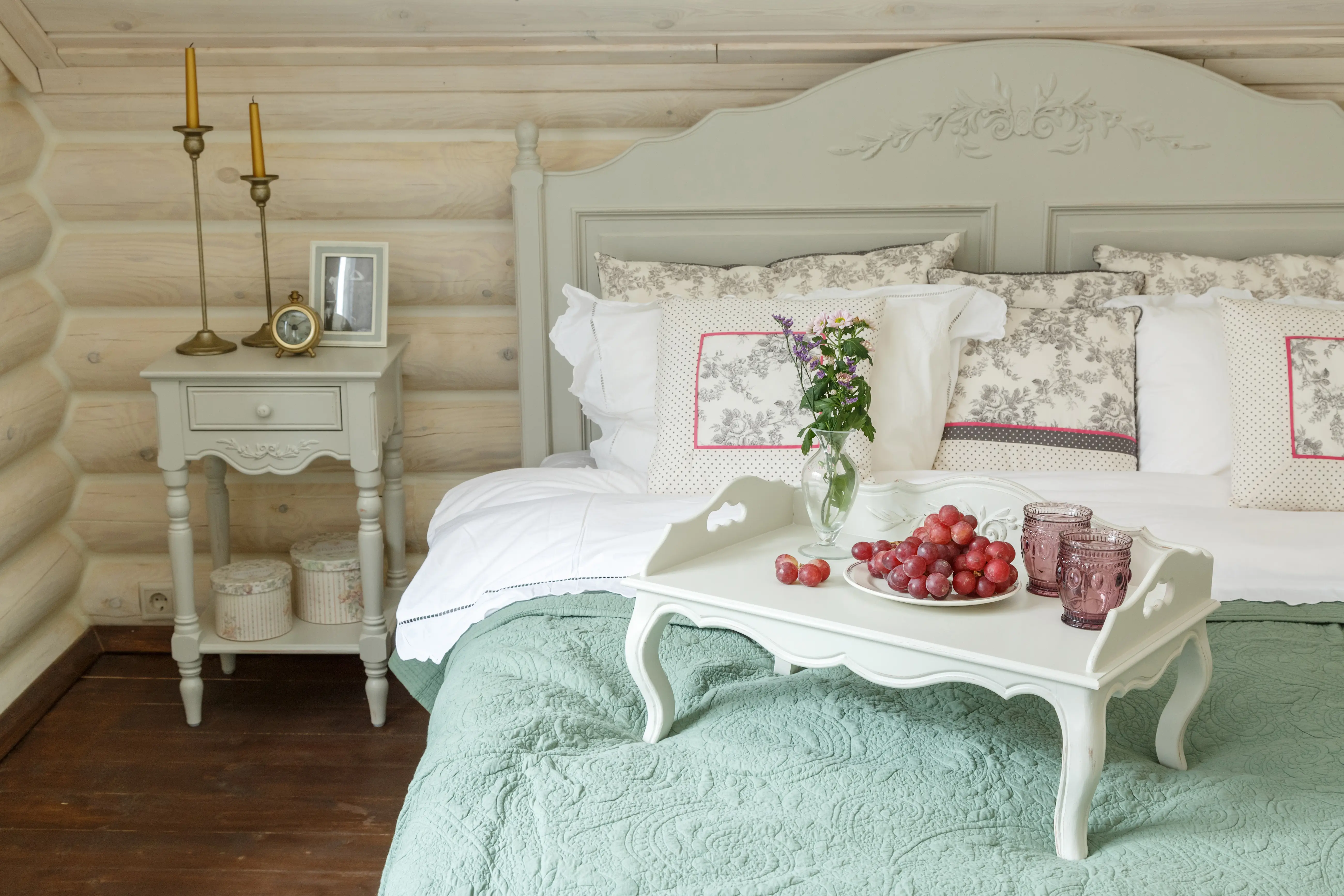 Спальня в свежих тонах в стиле Прованс Инлавка, inlavka.ru