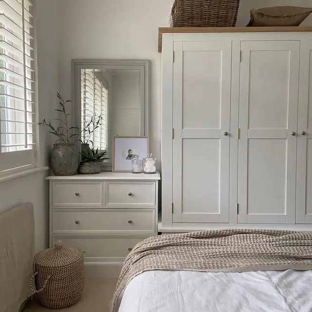 Белая спальня в стиле Прованс