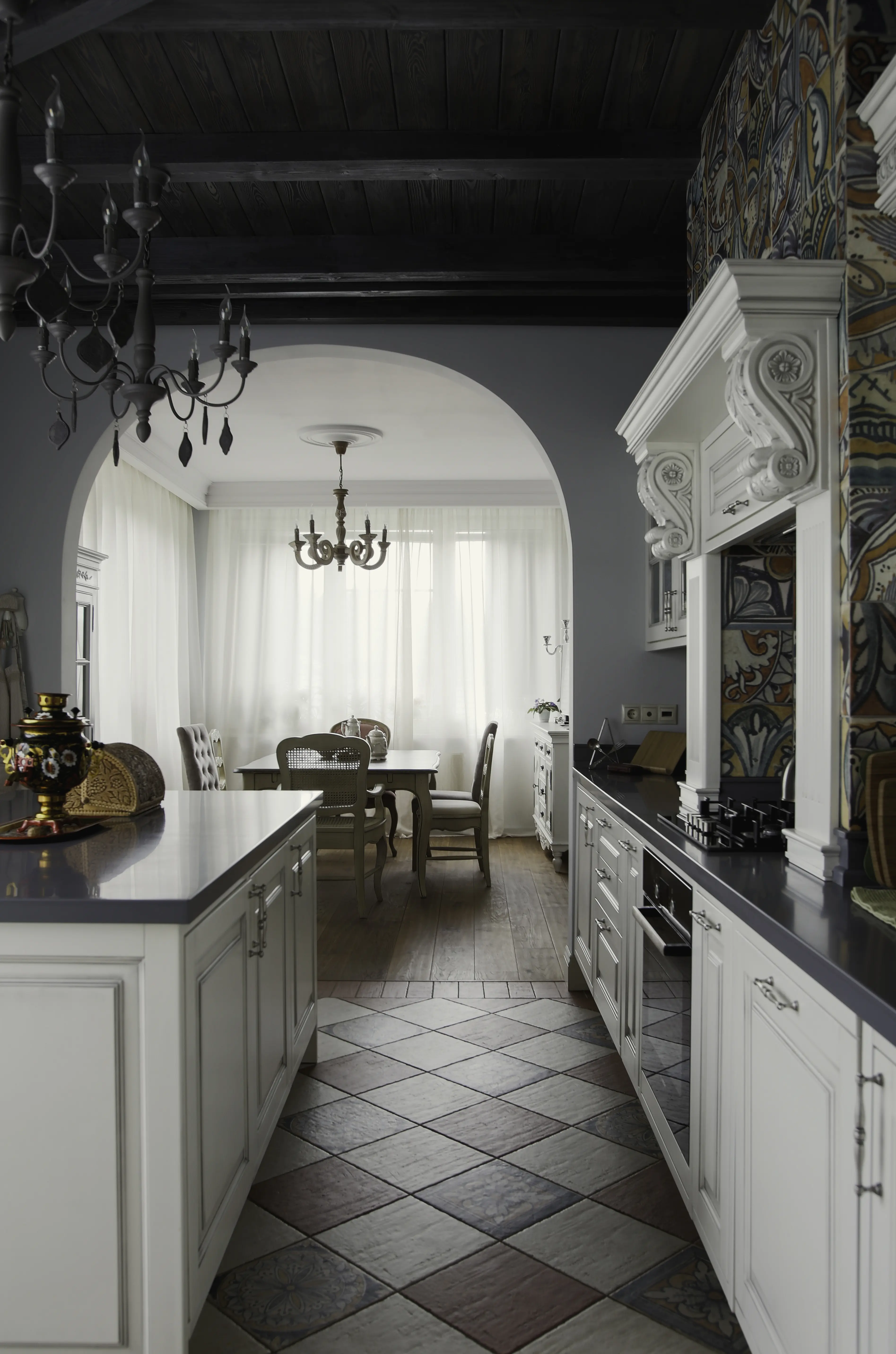 Кухня-столовая в стиле современная классика