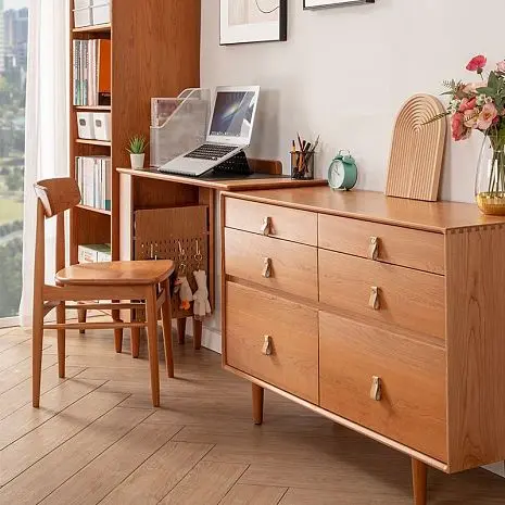 Письменный стол с широкой тумбой из массива дерева