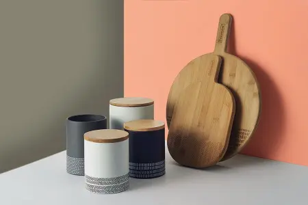 Емкость для хранения monochrome большая белая 2 л