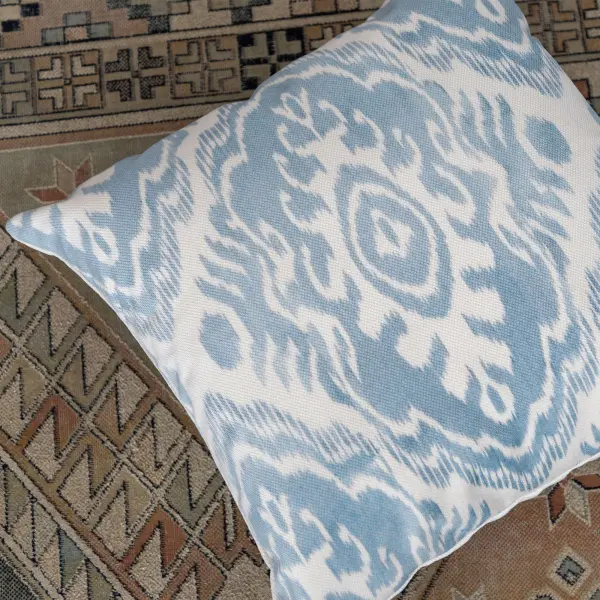 Подушка интерьерная «Иштар»