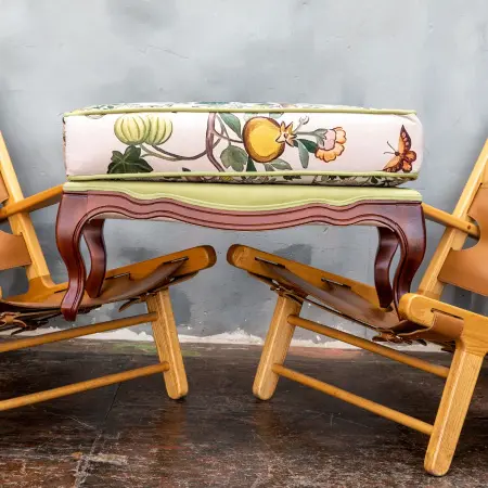 Банкетка для кресла «Индокитайский зеленый павлин» (красное дерево)