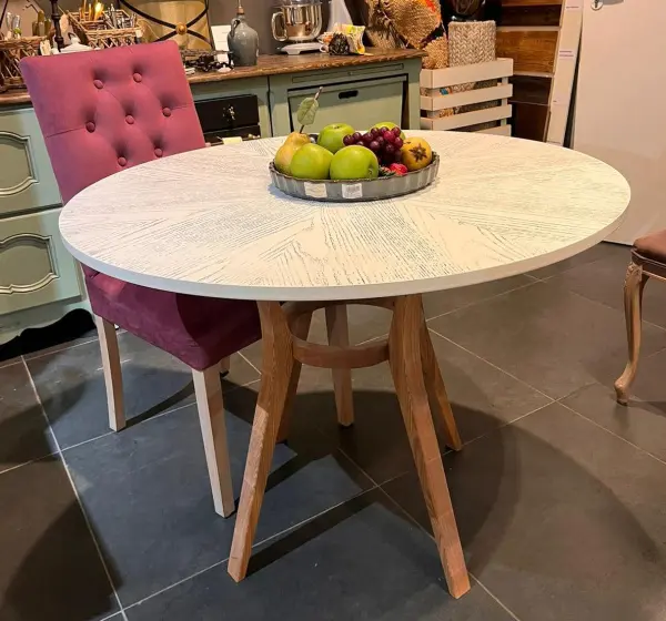 Стол обеденный круглый Альма экспозиция