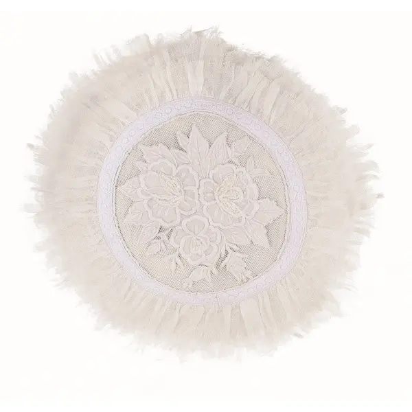 Подушка декоративная с вышивкой и оборкой PROVENZIALE белого цвета