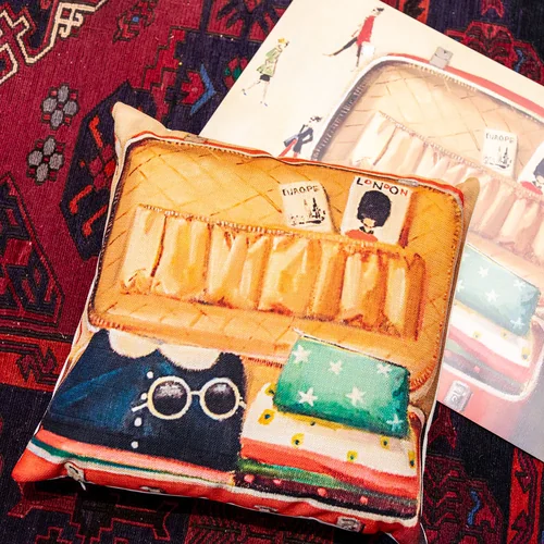 Арт-подушка «Первая остановка - Лондон»