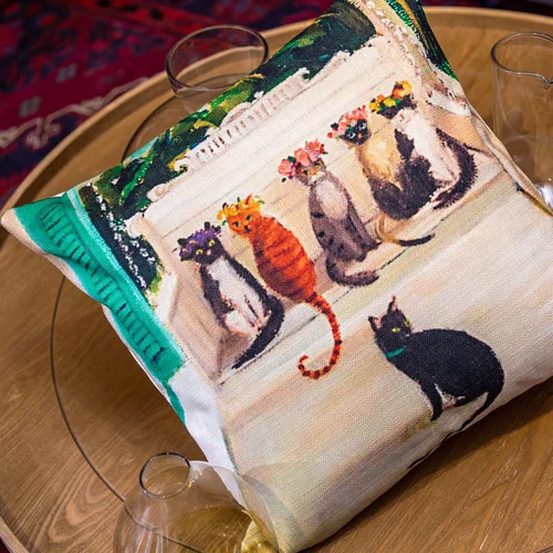 Арт-подушка «Принцессы на выданье»