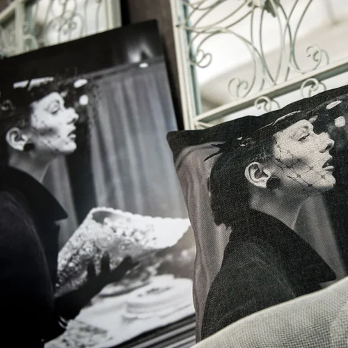 Арт-подушка «New Look», версия 3