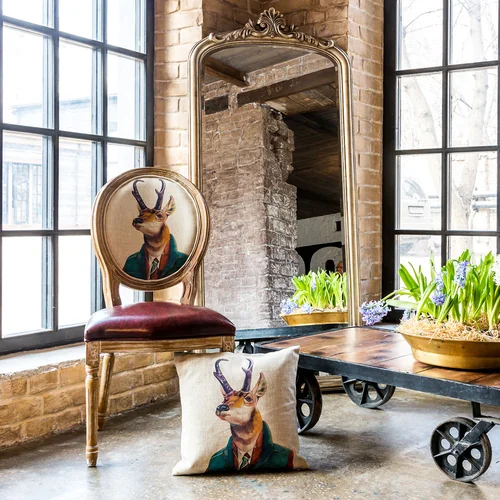 Декоративная подушка «Мистер Бодо»