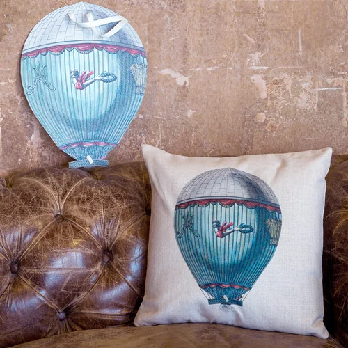 Интерьерная подушка «Мария Антуанетта»