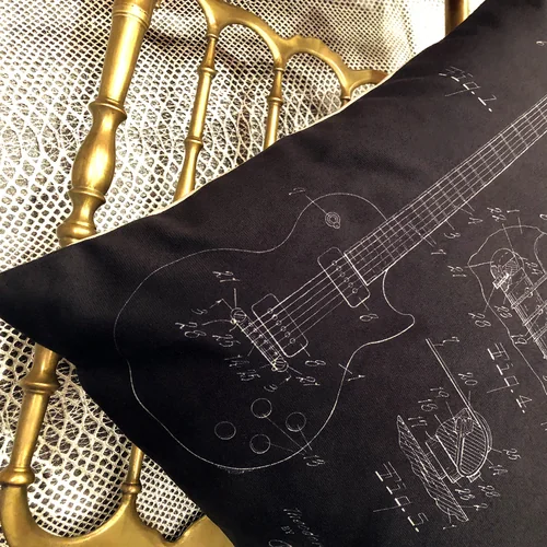 Арт-подушка «Патент на электрогитару Gibson»