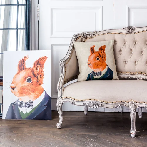 Декоративная подушка «Мистер Золотой Орех»