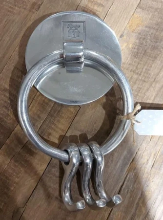 Крючки для полотенец