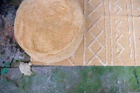 Пуфик мягкий винтажный медовый 50 см Прохлада