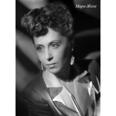 Арт-подушка «Мари-Жозе»