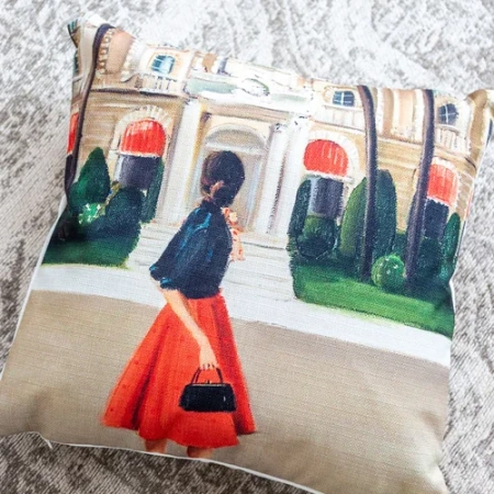 Арт-подушка «Она искала его всю жизнь»