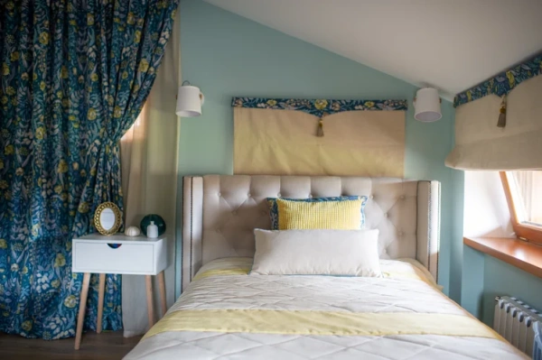 Штора "Маковое поле" синий фон ширина 144 см