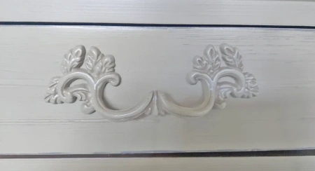 ручка шкафчика Поместье