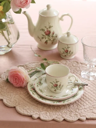 Тарелка десертная Rose