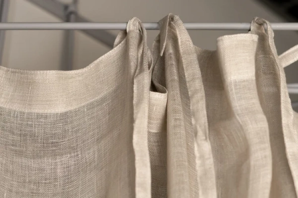 Штора льняная цвета слоновая кость 150х290