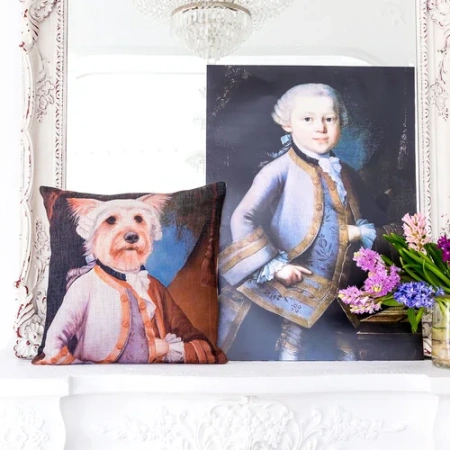 Арт-подушка «Музейный экспонат», версия 39 «Маленький Моцарт»