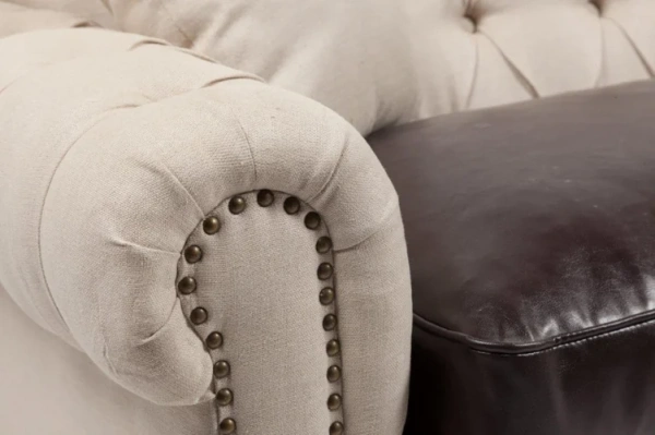 Диван Petrone прямой бежевый