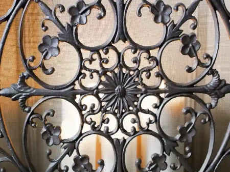 Решетка для камина чугунная